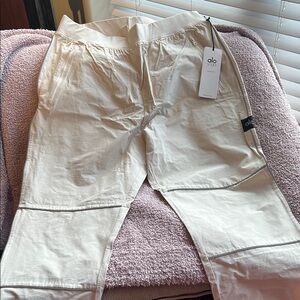 ALO Yoga Men's Torrent Track Sweatpant